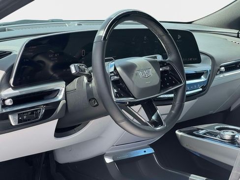 Certified 2023 Cadillac Lyriq 2WD image 14
