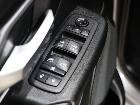 Used 2023 RAM 1500 Big Horn AWD/4WD image 19