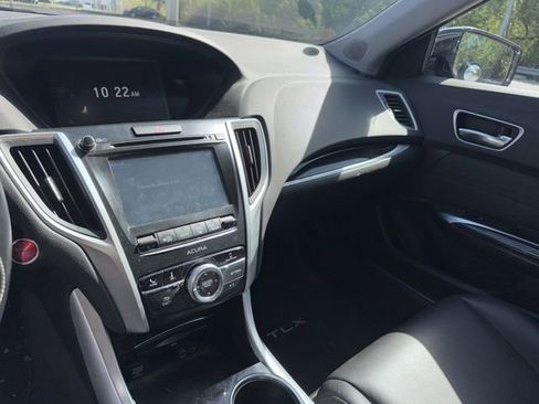 Used 2020 Acura TLX V6 FWD image 10