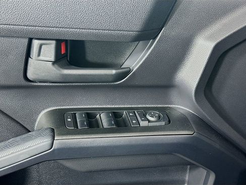 Used 2025 Toyota 4Runner TRD Off-Road image 18