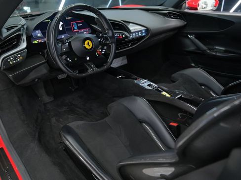 Used 2021 Ferrari SF90 Stradale AWD/4WD image 39