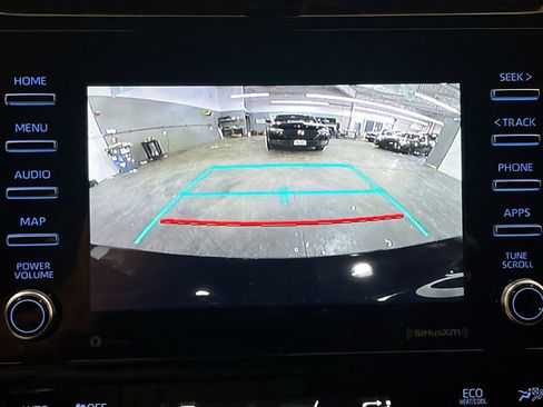 Used 2022 Toyota Prius LE FWD image 9