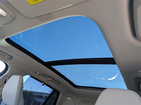 New 2026 Volvo XC90 B6 Ultra w/ Protection Package Premier image 24