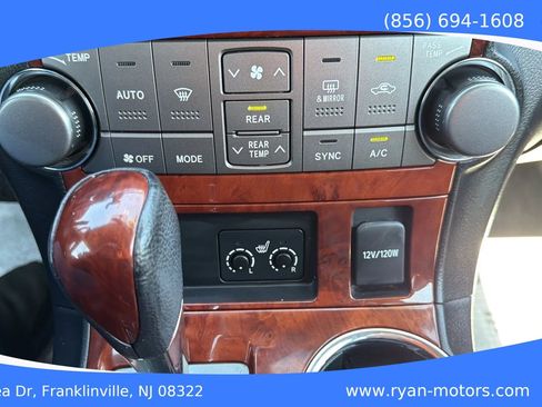 Used 2012 Toyota Highlander Limited w/ Tow Pkg AWD/4WD image 13