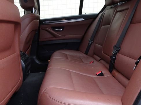 Used 2015 BMW 528i xDrive Sedan image 12