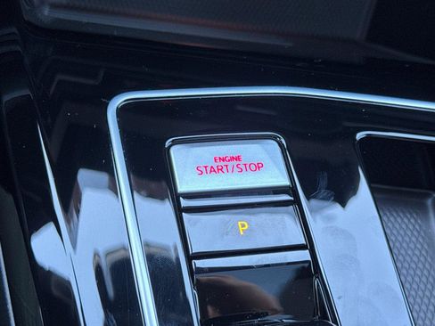 New 2026 Volkswagen GTI SE image 22