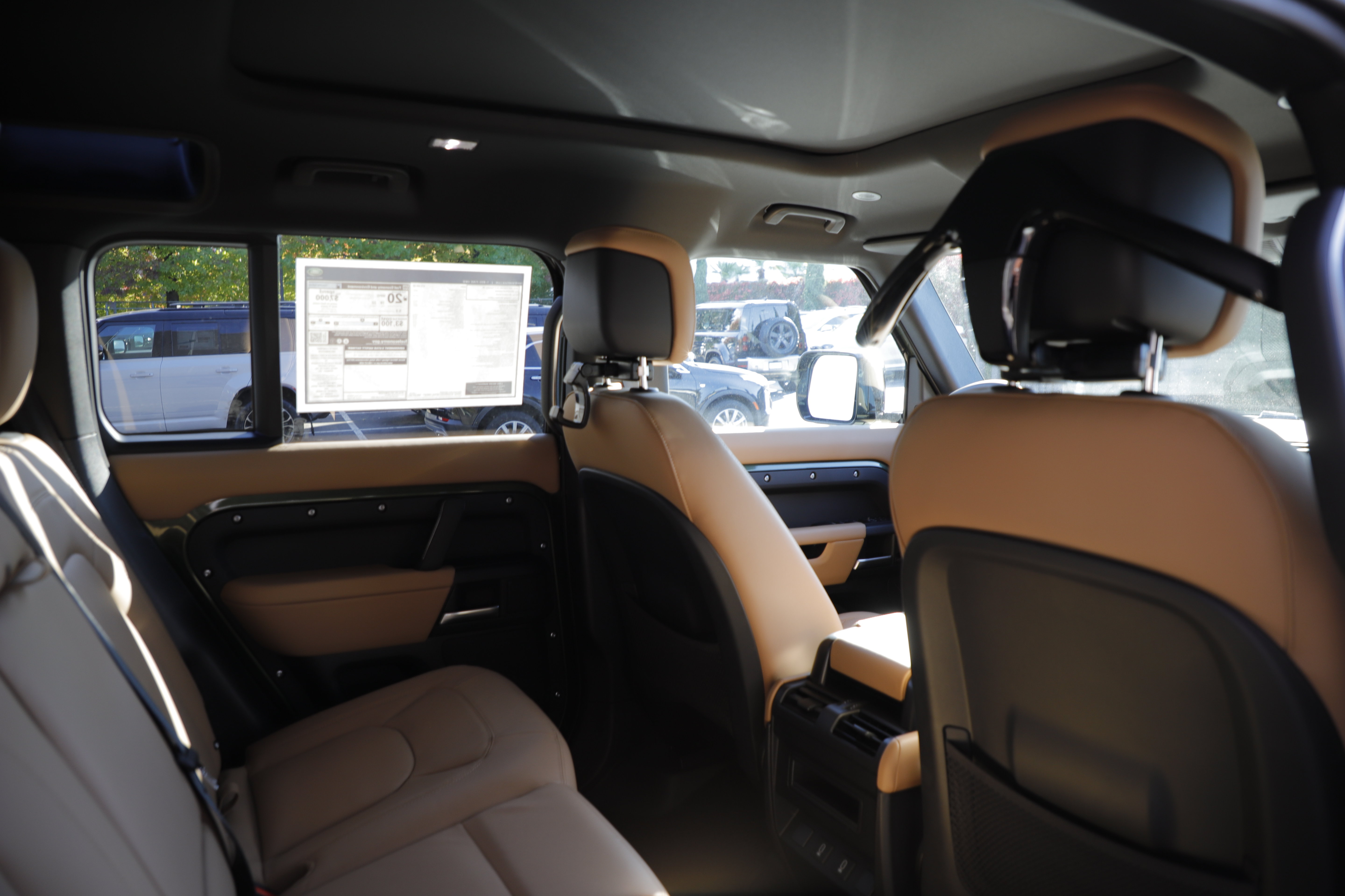 New 2026 Land Rover Defender 110 X-Dynamic SE AWD/4WD image 11