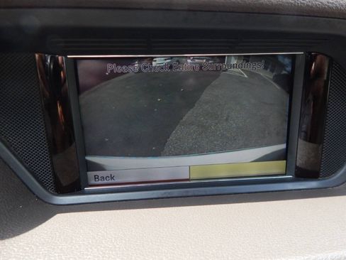 Used 2012 Mercedes-Benz E 350 Cabriolet image 33