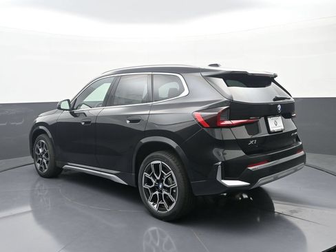 New 2026 BMW X1 xDrive28i w/ Technology Package AWD/4WD image 5
