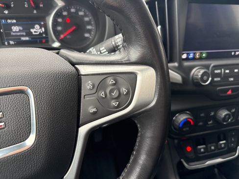 Used 2018 GMC Terrain SLE w/ Driver Convenience Package image 32