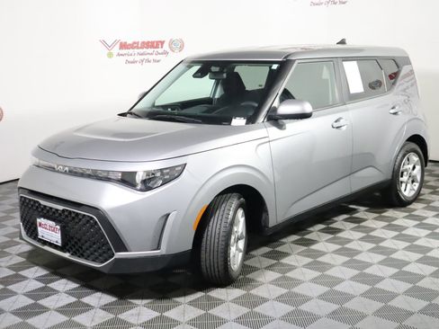 Used 2023 Kia Soul LX w/ Option Group 015 image 17