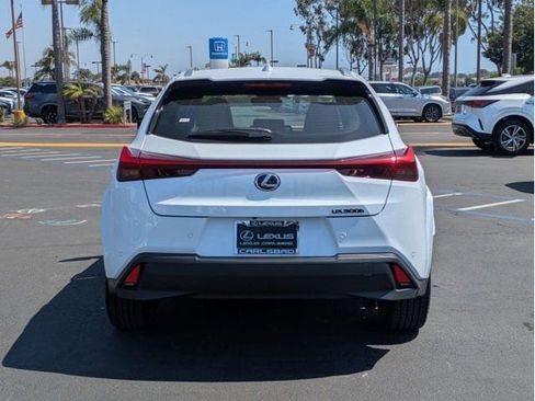 New 2026 Lexus UX 300h FWD image 6