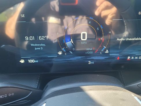 New 2026 Chevrolet Equinox LT w/ Convenience Package II FWD image 19