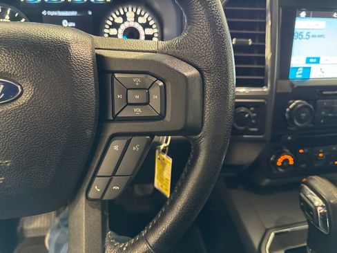 Used 2016 Ford F150 XLT w/ Equipment Group 302A Luxury AWD/4WD image 29