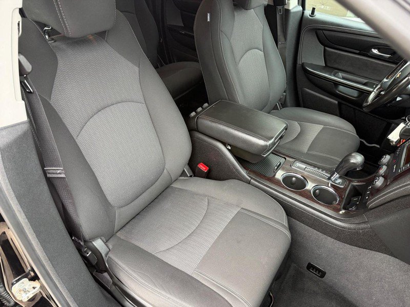Used 2017 Chevrolet Traverse LT AWD/4WD image 11