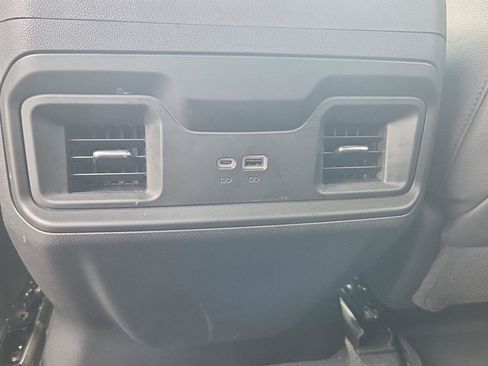 Used 2022 Chevrolet Silverado 1500 RST w/ Redline Edition AWD/4WD image 29
