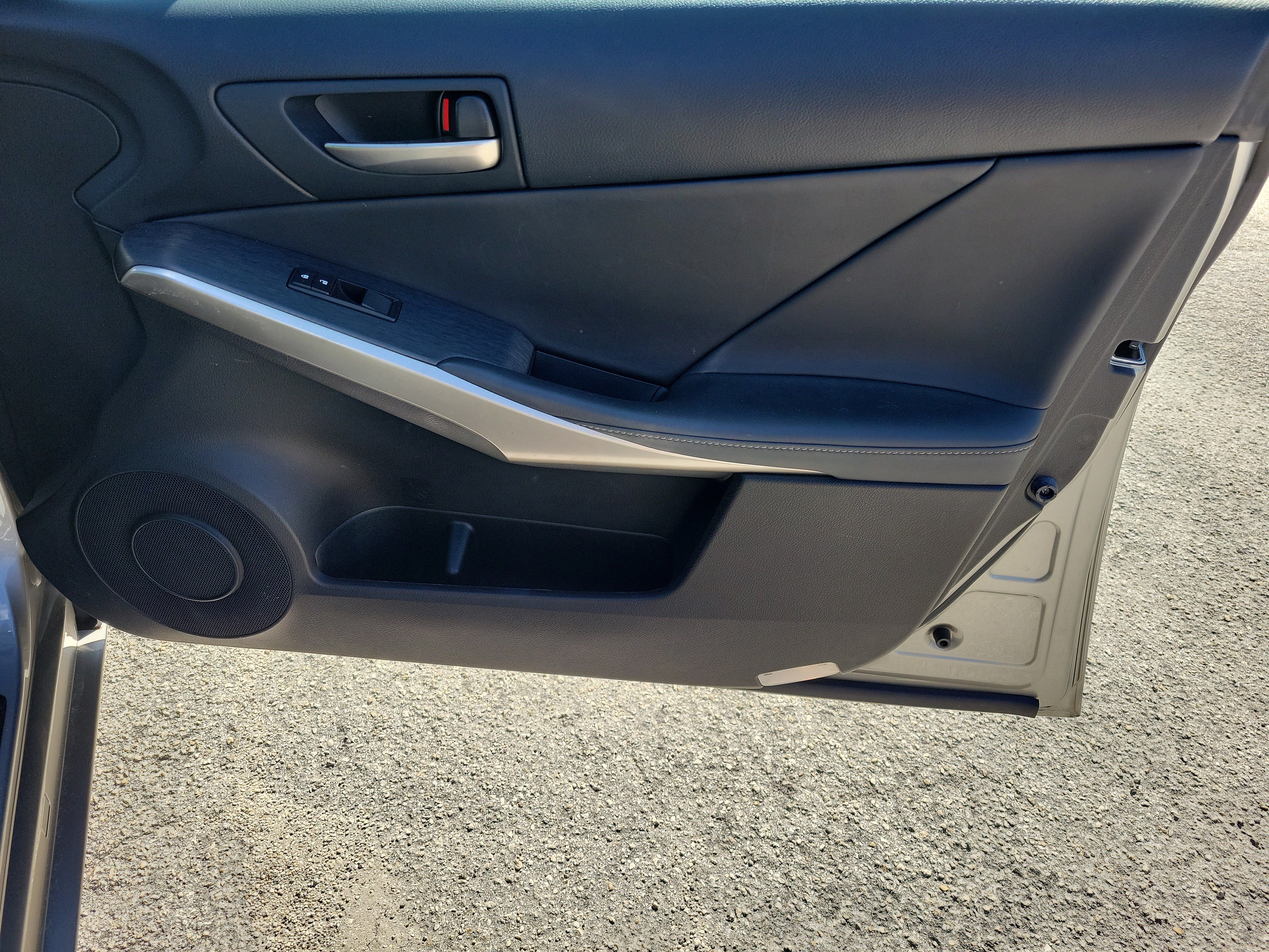 Used 2020 Lexus IS 300 F Sport w/ F Sport Package RWD image 11