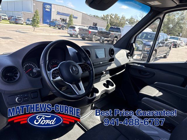 Used 2022 Mercedes-Benz Sprinter 2500 image 10