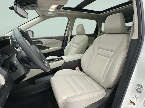 Used 2023 Nissan Rogue SL w/ SL Premium Package AWD/4WD image 13