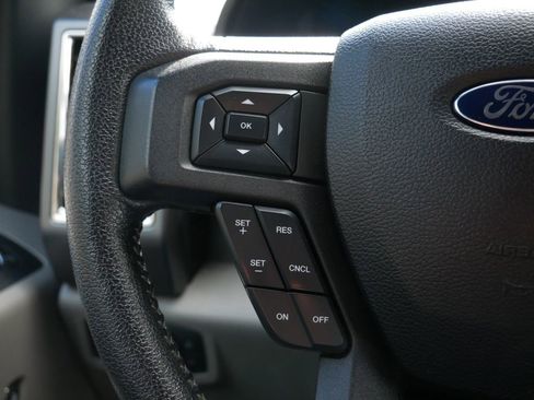 Used 2015 Ford F150 XLT w/ Equipment Group 302A Luxury AWD/4WD image 18