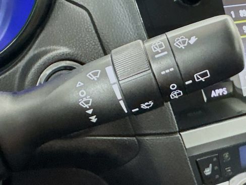 Used 2016 Subaru Outback 3.6R Limited AWD/4WD image 13