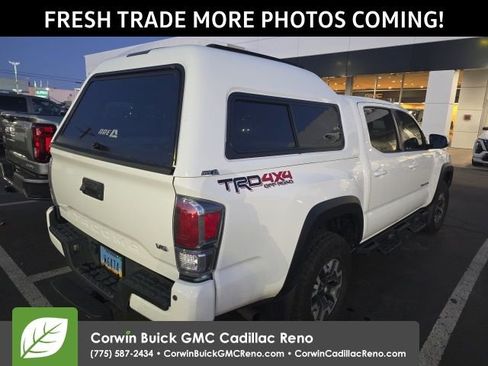 Used 2021 Toyota Tacoma TRD Off-Road w/ Technology Package image 3