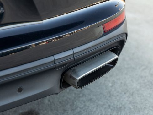 Certified 2024 Porsche Panamera 4 image 20