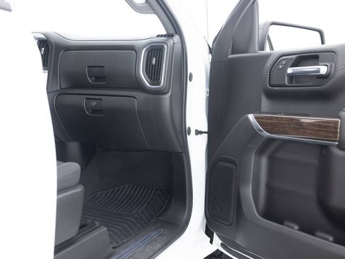 Used 2020 GMC Sierra 1500 Elevation image 32