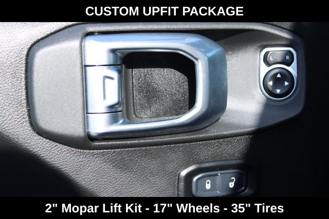 Used 2023 Jeep Gladiator Sport AWD/4WD image 18