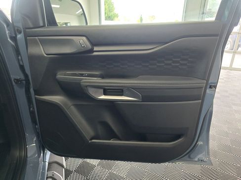 Used 2024 Ford Ranger XLT w/ Technology Package image 38