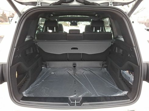 Used 2026 Mercedes-Benz GLB 250 4MATIC image 26