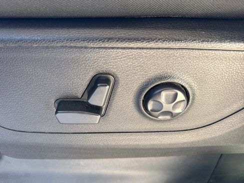 Used 2020 RAM 1500 Big Horn image 27