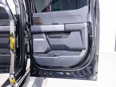 Used 2023 Ford F250 Lariat w/ Lariat Ultimate Package image 30