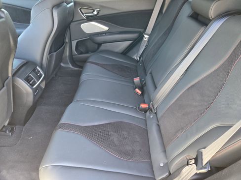 Used 2022 Acura RDX A-Spec image 9