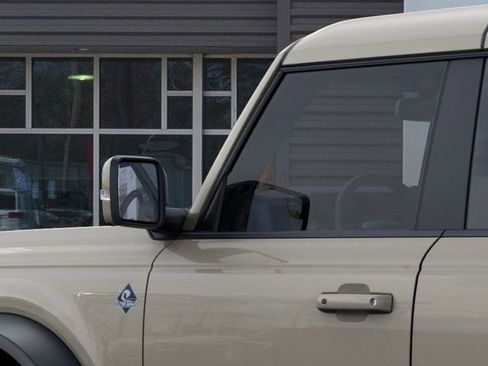 New 2025 Ford Bronco Outer Banks w/ Sasquatch Package image 22