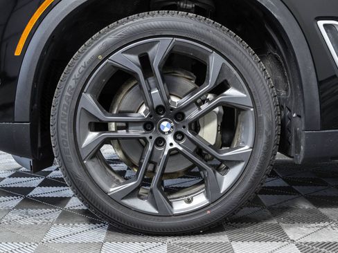 Used 2022 BMW X5 xDrive40i AWD/4WD image 52