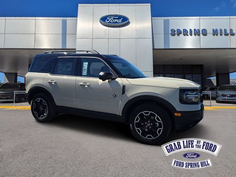 New 2025 Ford Bronco Sport Outer Banks w/ Outer Banks Tech Package+ image 1