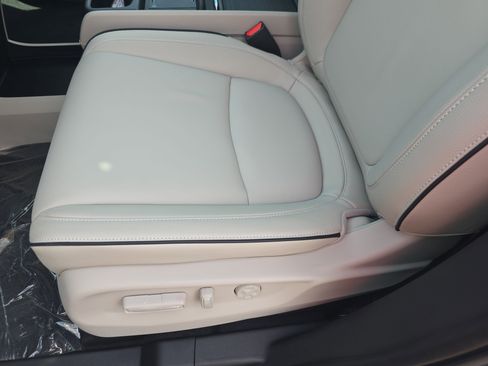 New 2026 Honda Odyssey Touring image 29