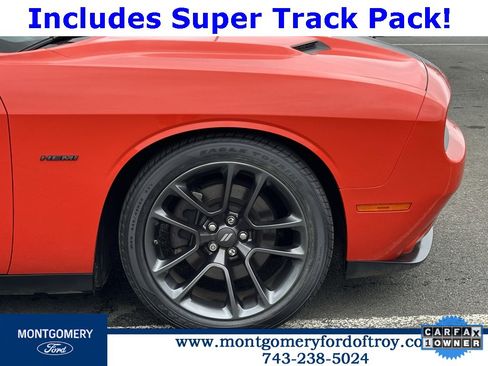 Used 2018 Dodge Challenger R/T w/ Blacktop Package image 33