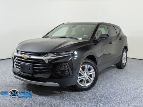 Used 2020 Chevrolet Blazer LT FWD image 3