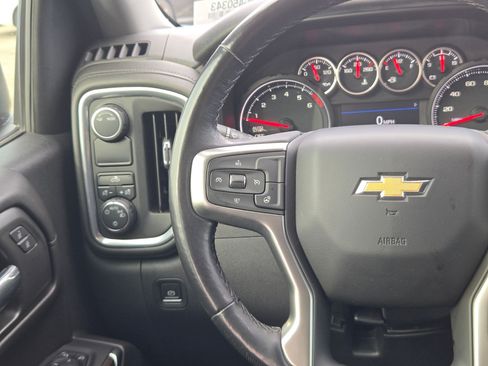 Used 2021 Chevrolet Silverado 1500 LT RWD image 19