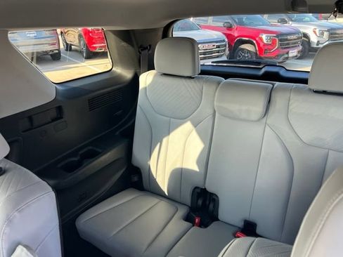 Used 2024 Hyundai Palisade SEL AWD/4WD image 5
