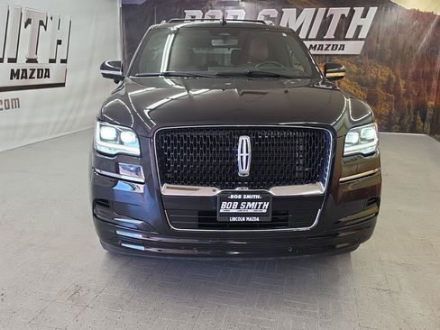 Used 2023 Lincoln Navigator Reserve AWD/4WD image 18