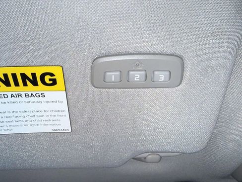 Used 2018 Volvo S60 T5 Inscription Platinum image 26