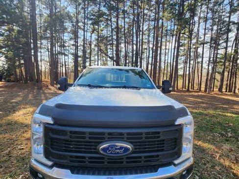 Used 2023 Ford F250 XL w/ XL Off-Road Package image 30