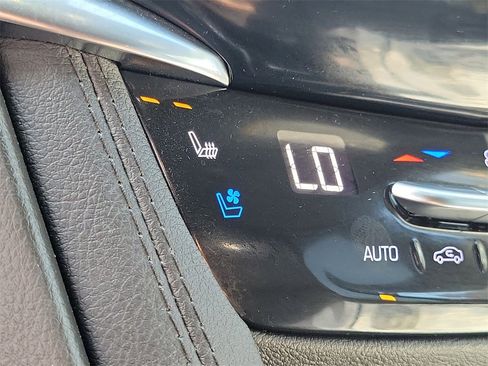 Certified 2023 Cadillac XT6 Sport w/ Technology Package image 35