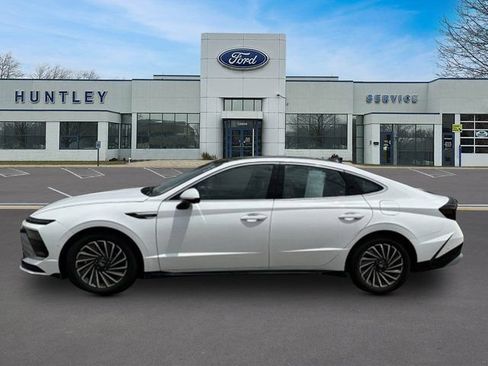 Used 2025 Hyundai Sonata Limited FWD image 6