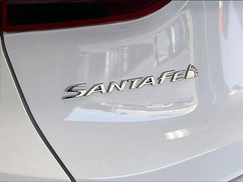 Used 2023 Hyundai Santa Fe SEL w/ Premium Package AWD/4WD image 29