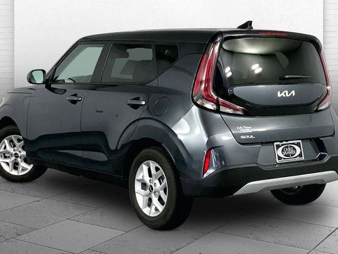 Certified 2025 Kia Soul LX image 11