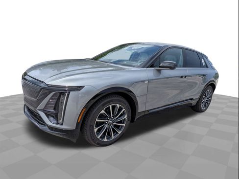 New 2026 Cadillac Lyriq Premium Sport RWD image 8